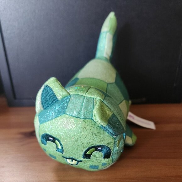 Aphmau Mystery Cat - 6 inches - Emerald Galaxy (Galaxy Series) - Picture 1 of 2
